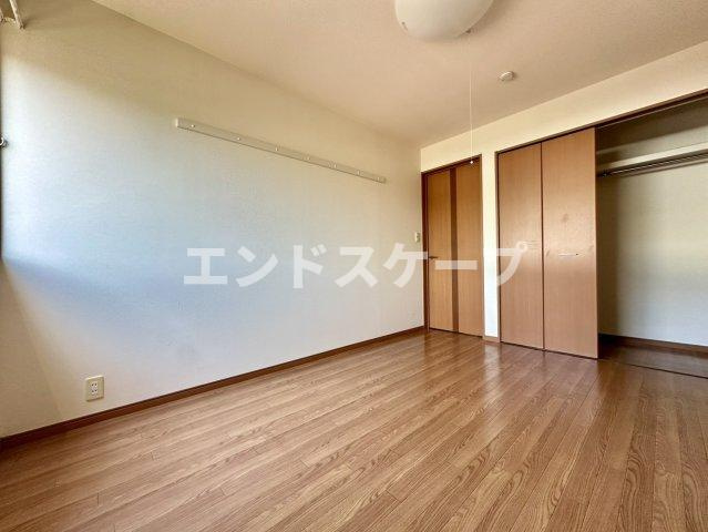シャトー・カルムの洋室|高崎、前橋のお部屋探しはエンドスケープまで！お客様の理想お聞かせ下さい♪