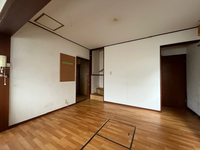 楠風台貸家の寝室