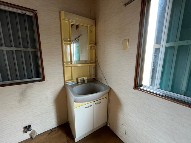 楠風台貸家の独立洗面台