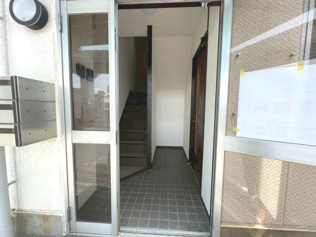 百船町1棟貸事務所の内装
