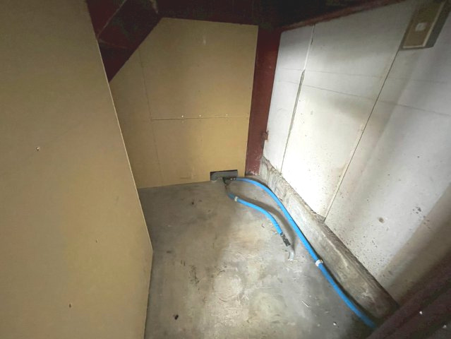 百船町1棟貸事務所の内装