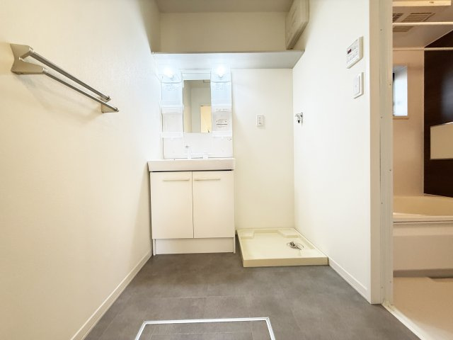 シャーメゾンかすみの独立洗面台