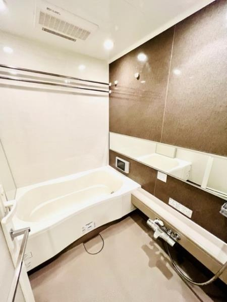 アパートメンツ三田の浴室