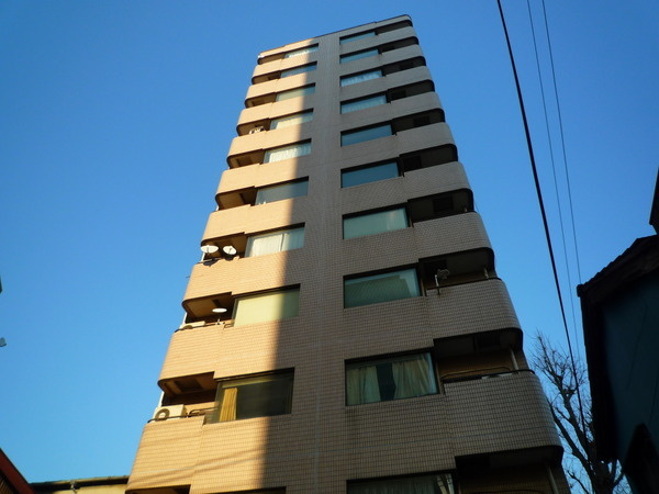 プレール本駒込の外観