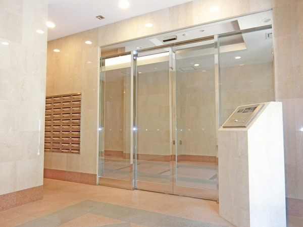 ヴェルステージ町田駅前のエントランス