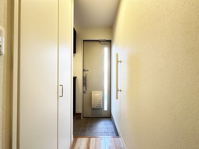 シャーメゾン クレストの玄関