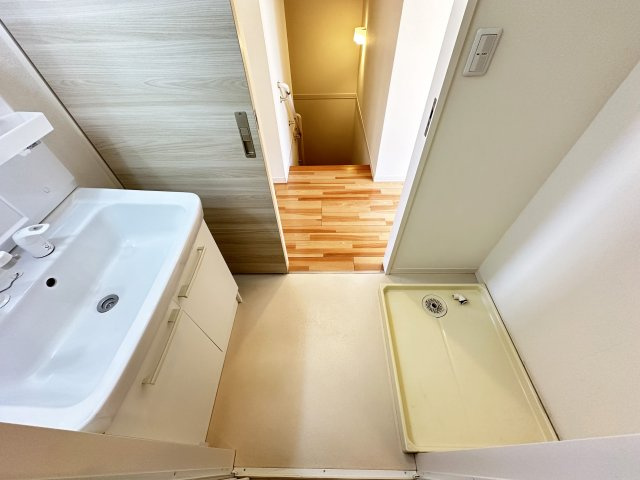 シャーメゾン クレストの洗面所