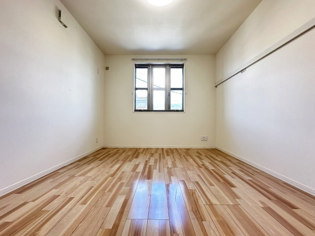 シャーメゾン クレストの洋室