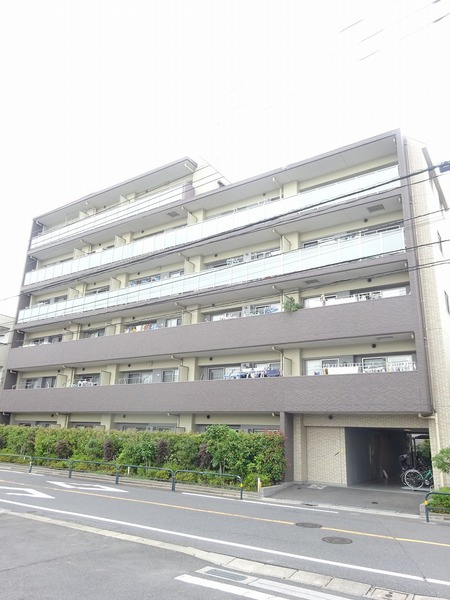 パレステージ西新井みどり公園