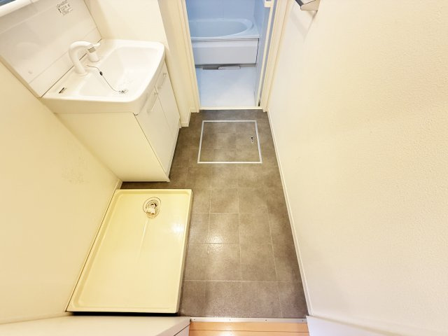 シャーメゾン中久万の居間・リビング