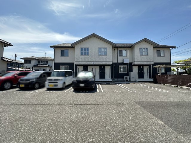 シャーメゾン中久万