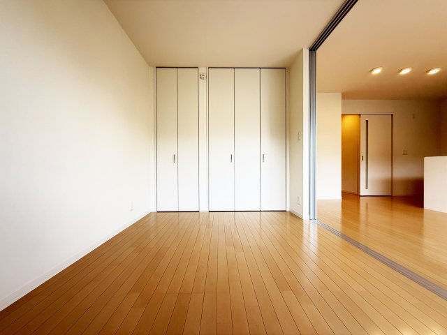 シャーメゾン中久万の設備