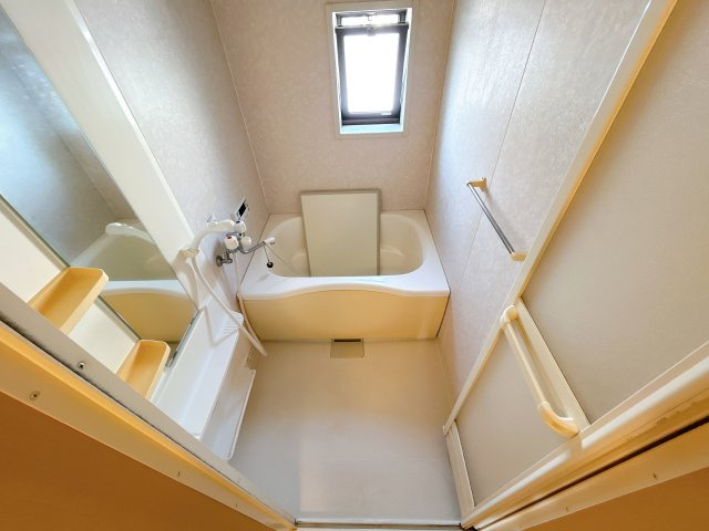 メゾン大手西棟の内装