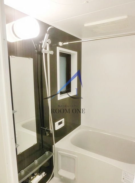 ロイヤルパレス南雪ヶ谷の浴室|お風呂です。