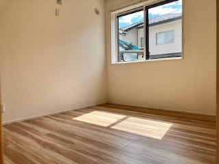 Ｆｏｒｅｓｔｙ愛子　Ｂ棟の居間・リビング