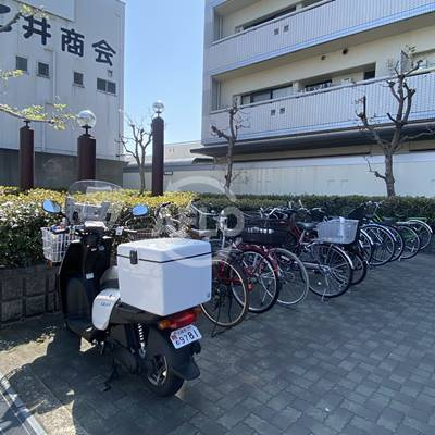 フェルザ住之江公園　住吉川小学校区の設備|住之江フタバビル　駐輪場