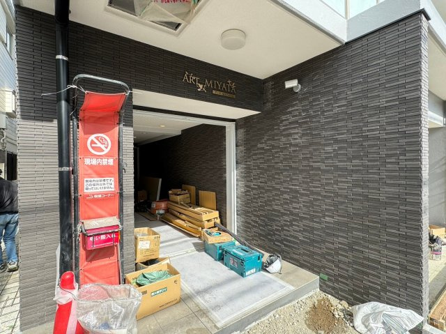 ART MIYATAのエントランス