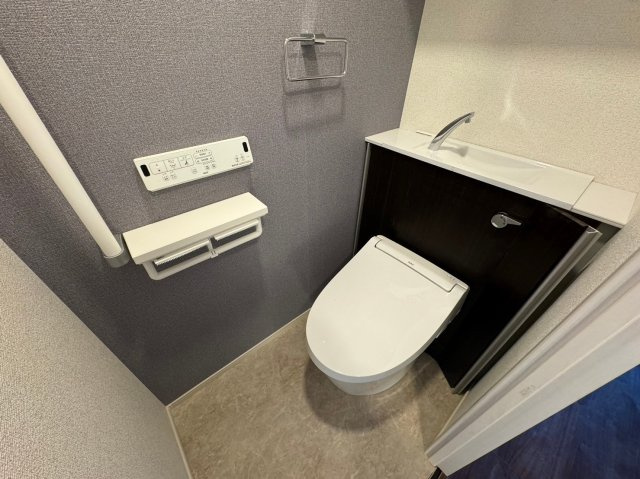 ART MIYATAのトイレ