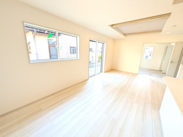 龍ケ崎市姫宮町　新築戸建の居間・リビング