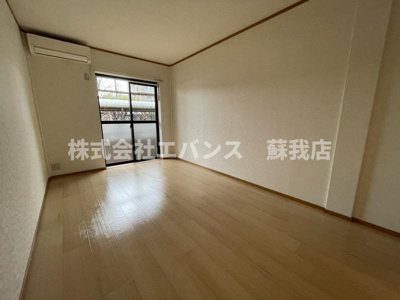 【居間・リビング】 | フォレストあおば | ゆったりとした居間です