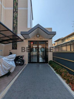 【エントランス】 | フレンズ墨染