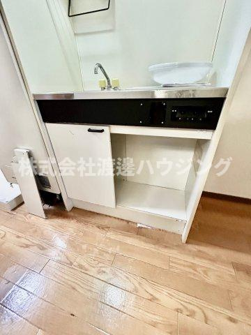 江坂ニュー白百合のキッチン|キッチン下収納