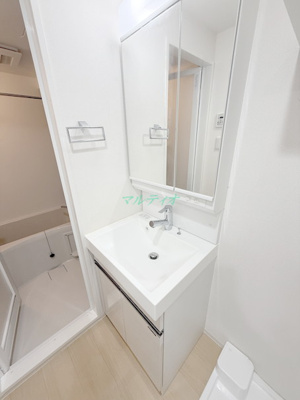 【洗面所】 | ＢＬＡＵ菊川 | 洗面台