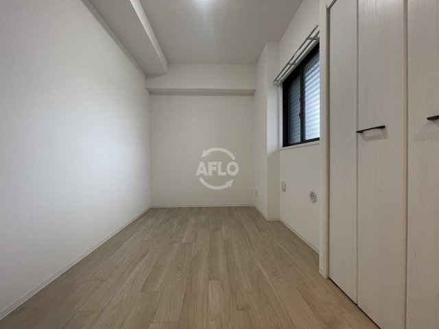 Louis Residence弁天町　弁天小学校の寝室|Louis Residence 弁天町　納戸