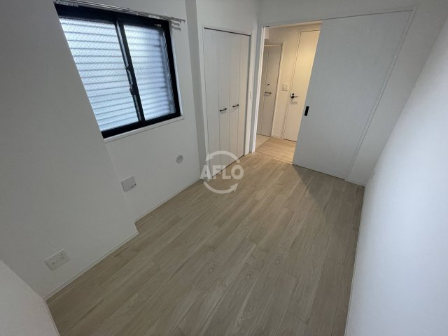 Louis Residence弁天町　弁天小学校の寝室|Louis Residence 弁天町　納戸