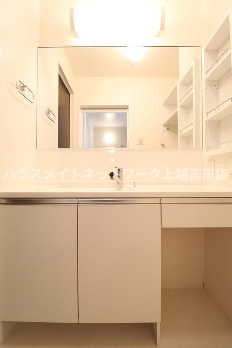 グロリアスの独立洗面台|洗髪洗面化粧台