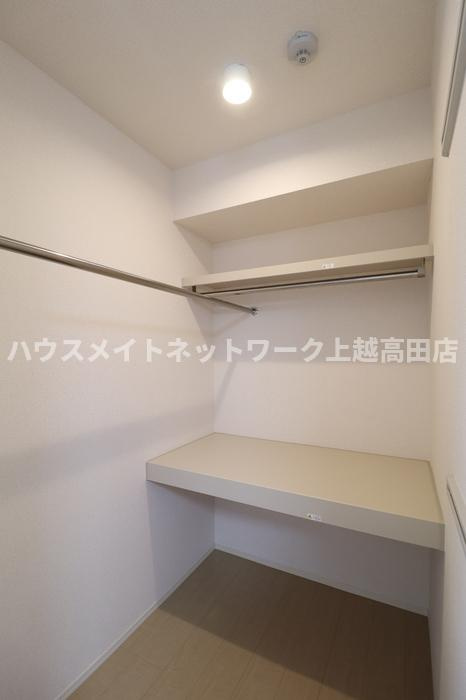グロリアスの収納|ウォークインクローゼット