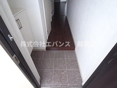 【玄関】 | アネシス蘇我 | 収納もある玄関です