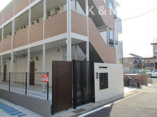 センチュリーオークＢ棟の外観|おしゃれな外観です