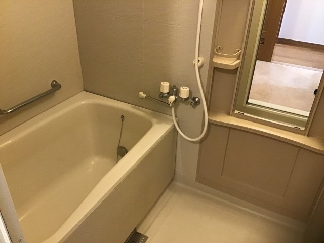 グランドゥール新家の浴室|※現況有姿となります。