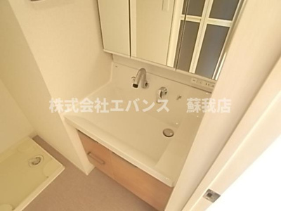 【独立洗面台】 | マーヴェラス末広Ⅲ | 独立洗面台です