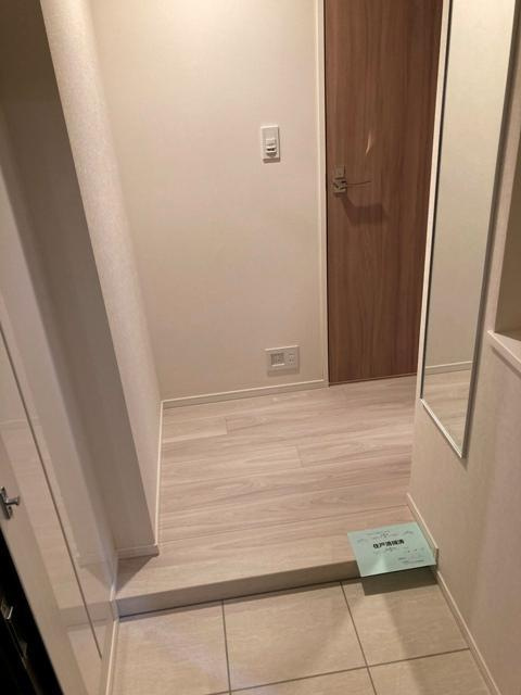 パークリュクス神田の玄関|※写真は同タイプ住戸です。