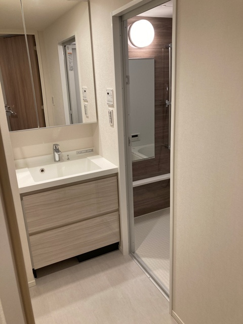 パークリュクス神田の洗面所|※写真は同タイプ住戸です。