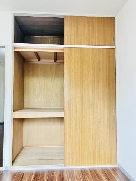 ファミール若月の居間・リビング