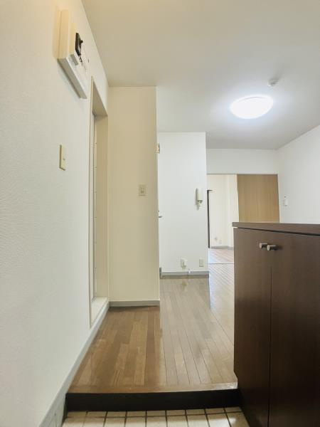 ファミール若月の居間・リビング