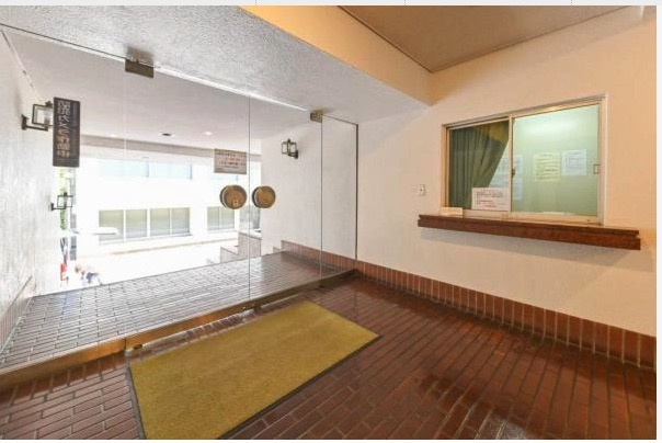 【ロビー】 | ★仲介手数料無料★朝日第二中目黒マンション（これから中目黒駅北口再開が行われていき、人気がさらに上がるエリアです）