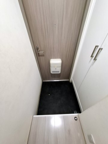 プライムレジデンス西宮の玄関