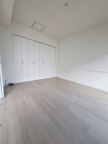 プライムレジデンス西宮の洋室