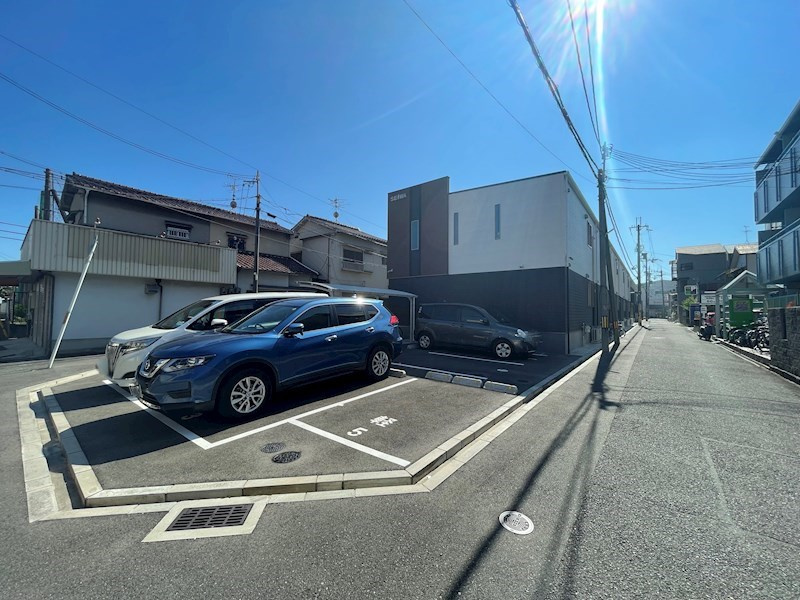 イーグルソシアの駐車場