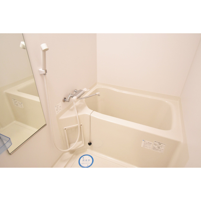 プライムアーバン松屋町の浴室