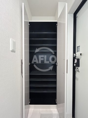 グランメゾン福の内装|シューズボックス