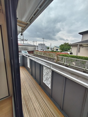 洗濯物が干せるバルコニー♪