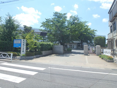 戸田市立美谷本小学校まで450ｍ