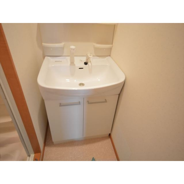 ホワイトハウス箕面の洗面所