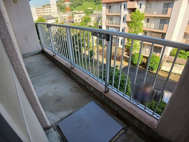 三室山コープタウンのバルコニー