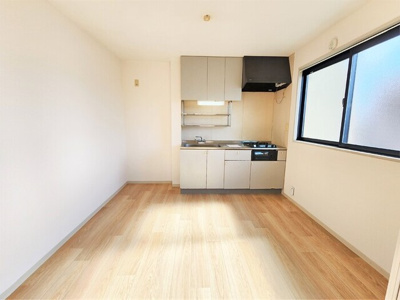 【キッチン】 | ボヌール羽屋D | 101　ダイニングキッチン